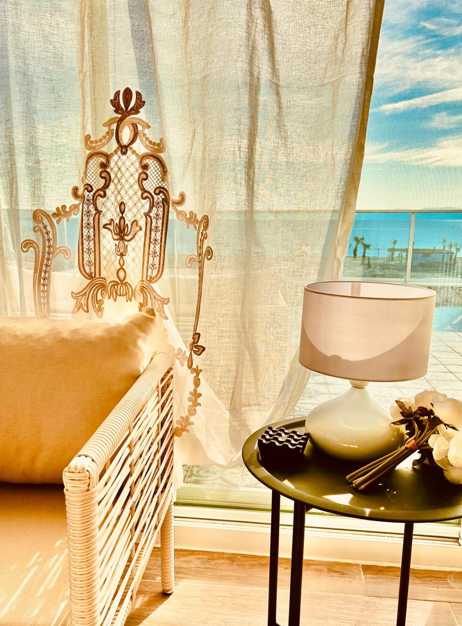 Soho Ayvalik Beach House Hotell Küçükköy Exteriör bild